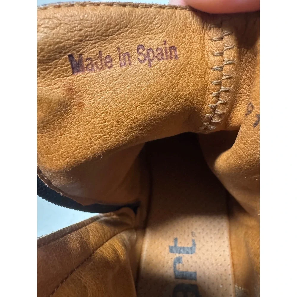 Art Company Navy Leather Ankle Boots Made in Spain Size 39 8.5 Buckle Zip 917